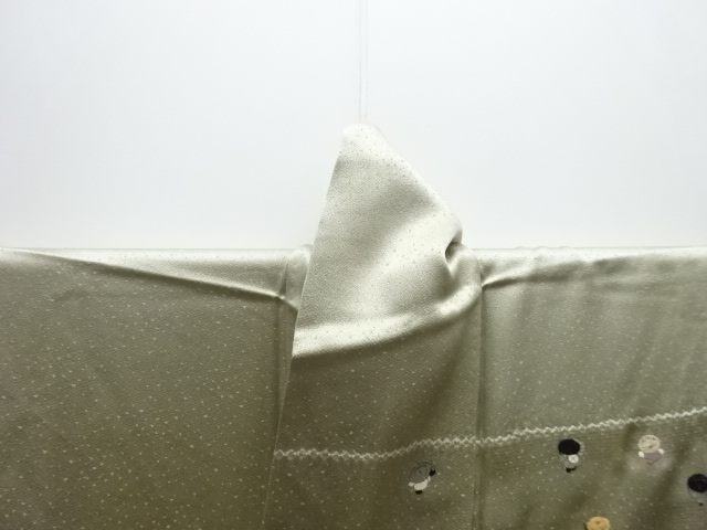  絞り駕籠模様刺繍一つ紋訪問着